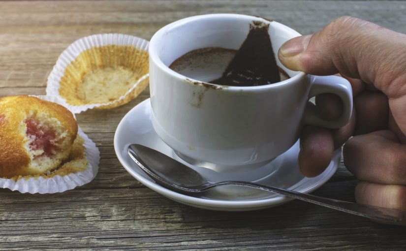 Czar Poranka : Odkrywamy Uroki Kawy – Od Ziarna przez Proces Palenia aż po Twoją Filiżankę Pełną Smaku.